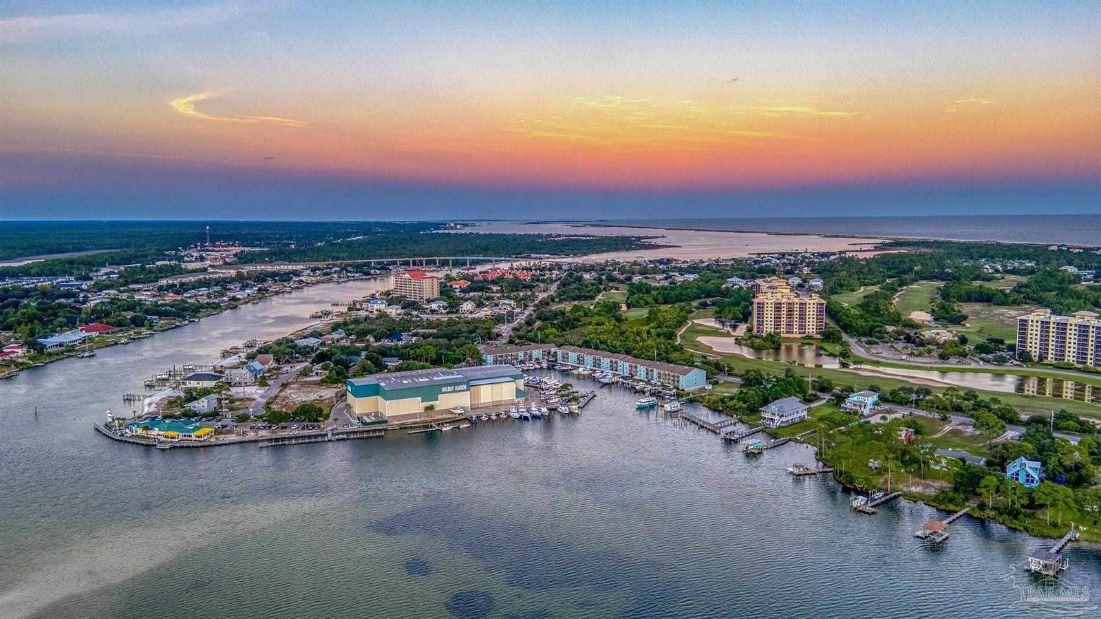 14100 River Rd, #112A, Pensacola, FL 32507