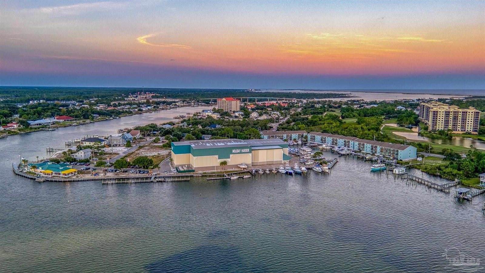 14100 River Rd, #112A, Pensacola, FL 32507