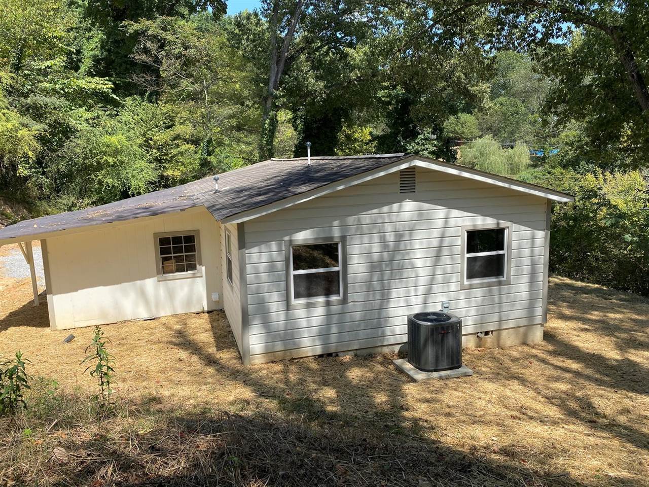 975 Beason Drive, Chattanooga, TN 37405