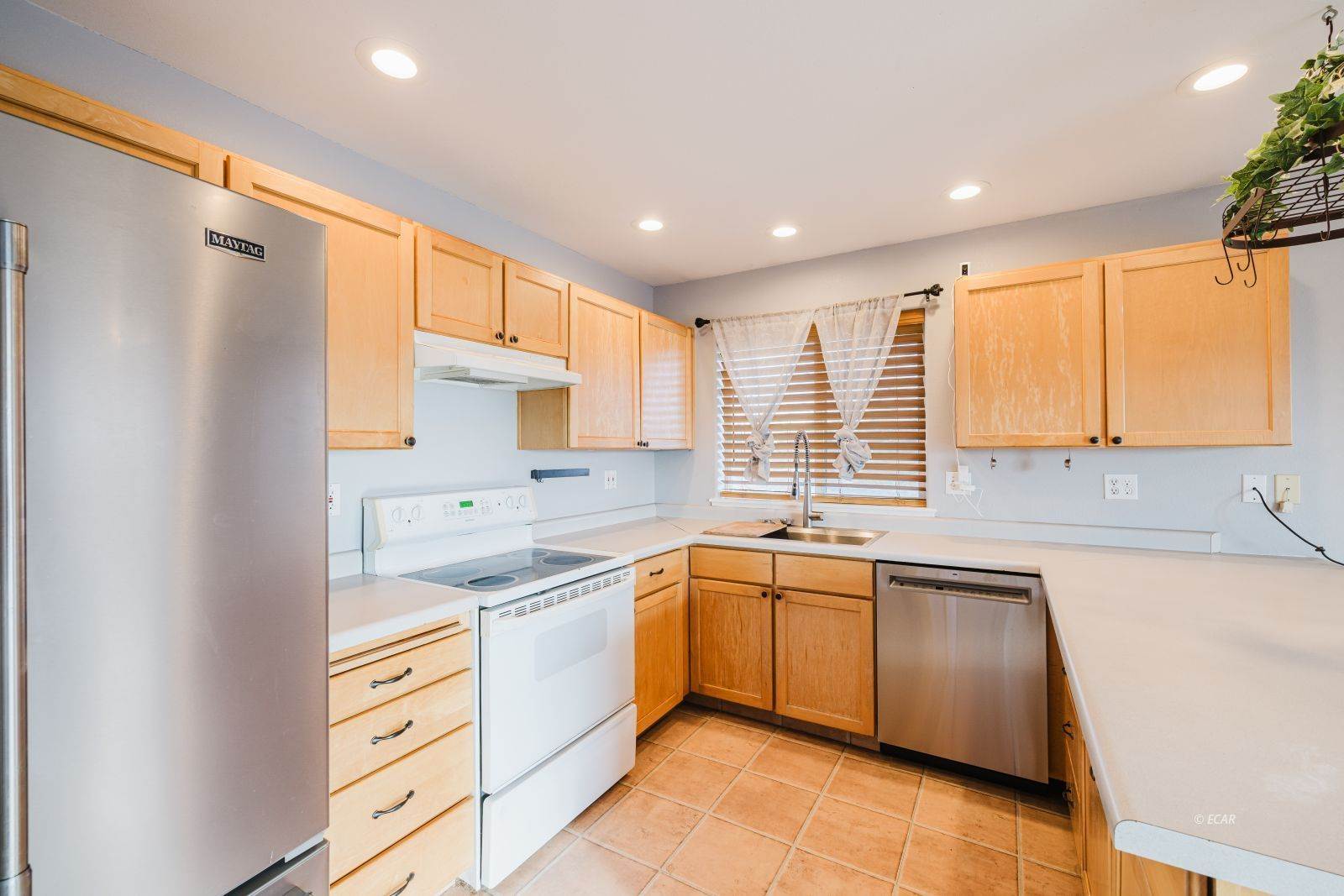 354 Oakmont Plz, Spring Creek, NV 89815