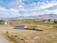 354 Oakmont Plz, Spring Creek, NV 89815