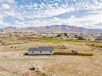 354 Oakmont Plz, Spring Creek, NV 89815