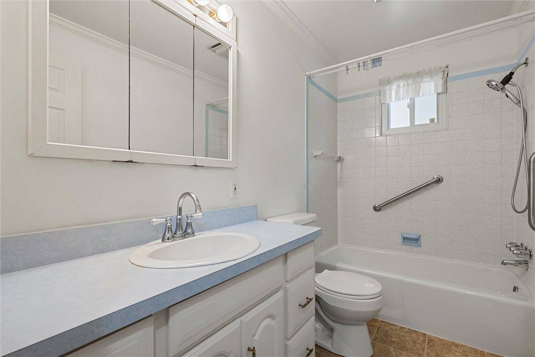 115 Rambler Drive, Buffalo Township, PA 16055