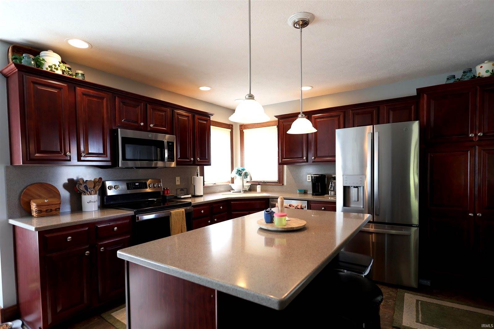 1601 N 650 East, Selma, IN 47383