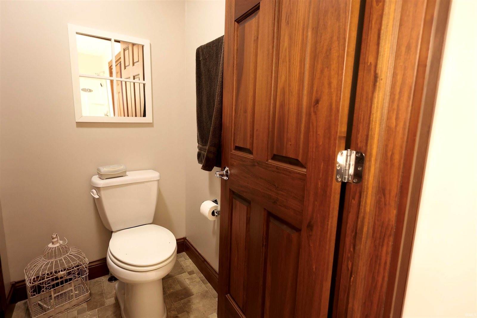 1601 N 650 East, Selma, IN 47383