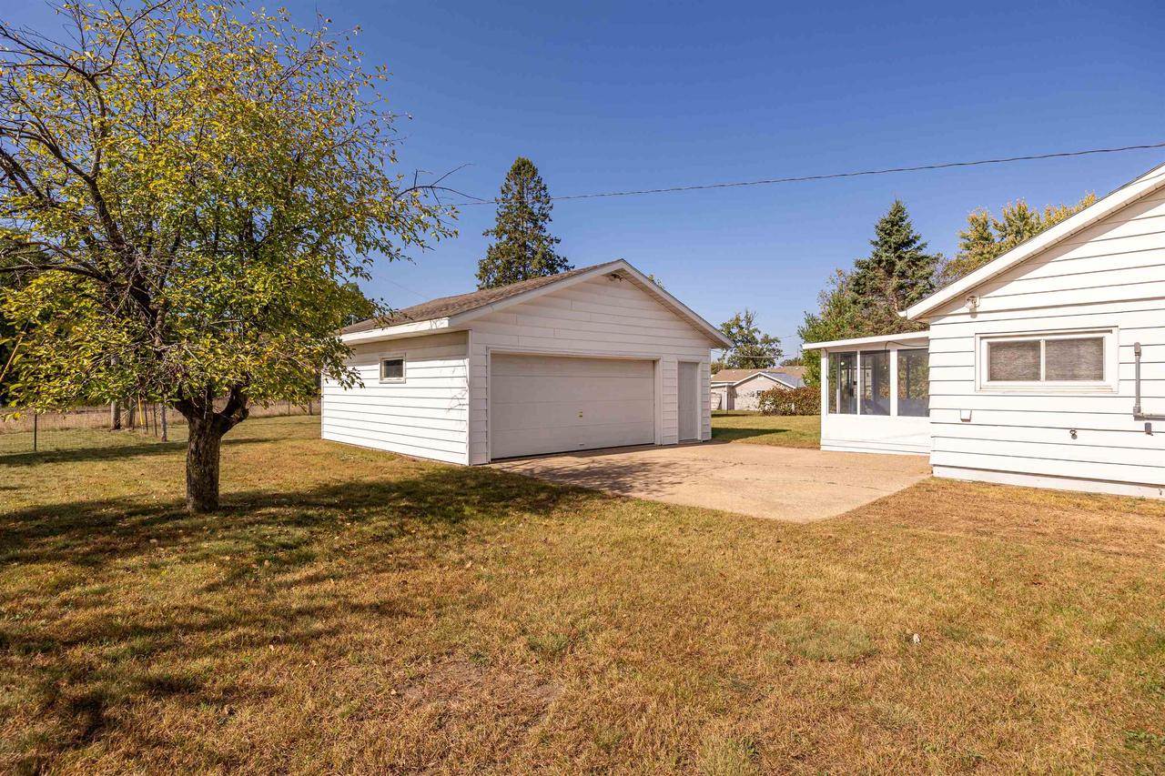 2526 Minnesota Avenue, Stevens Point, WI 54481