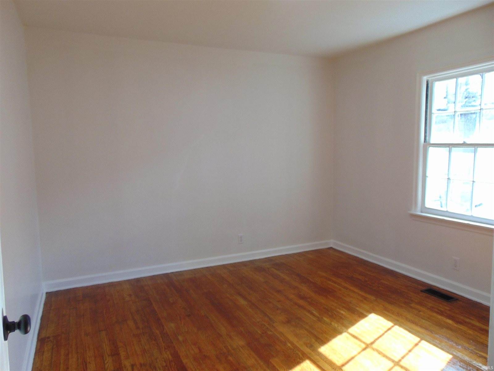 1501 S Biltmore Avenue, Muncie, IN 47302