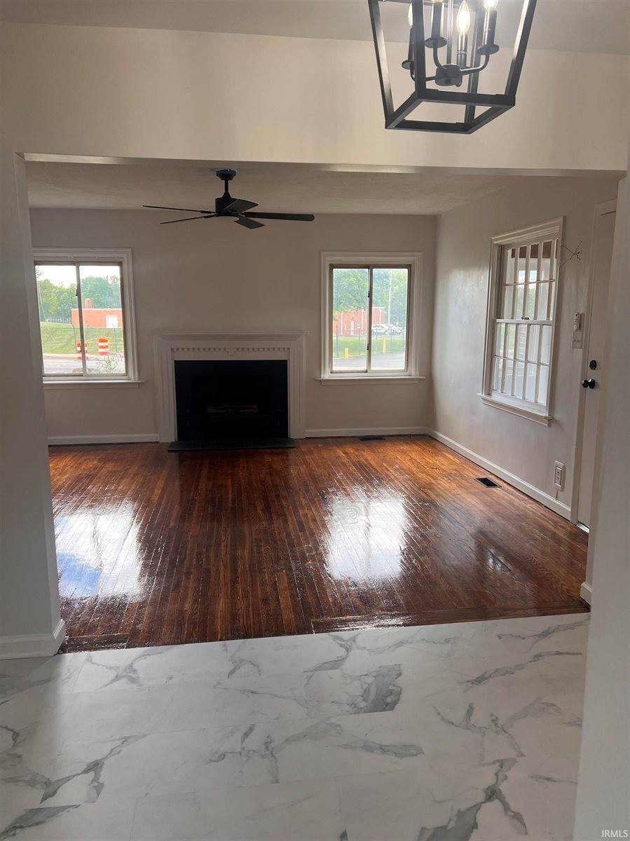 1501 S Biltmore Avenue, Muncie, IN 47302