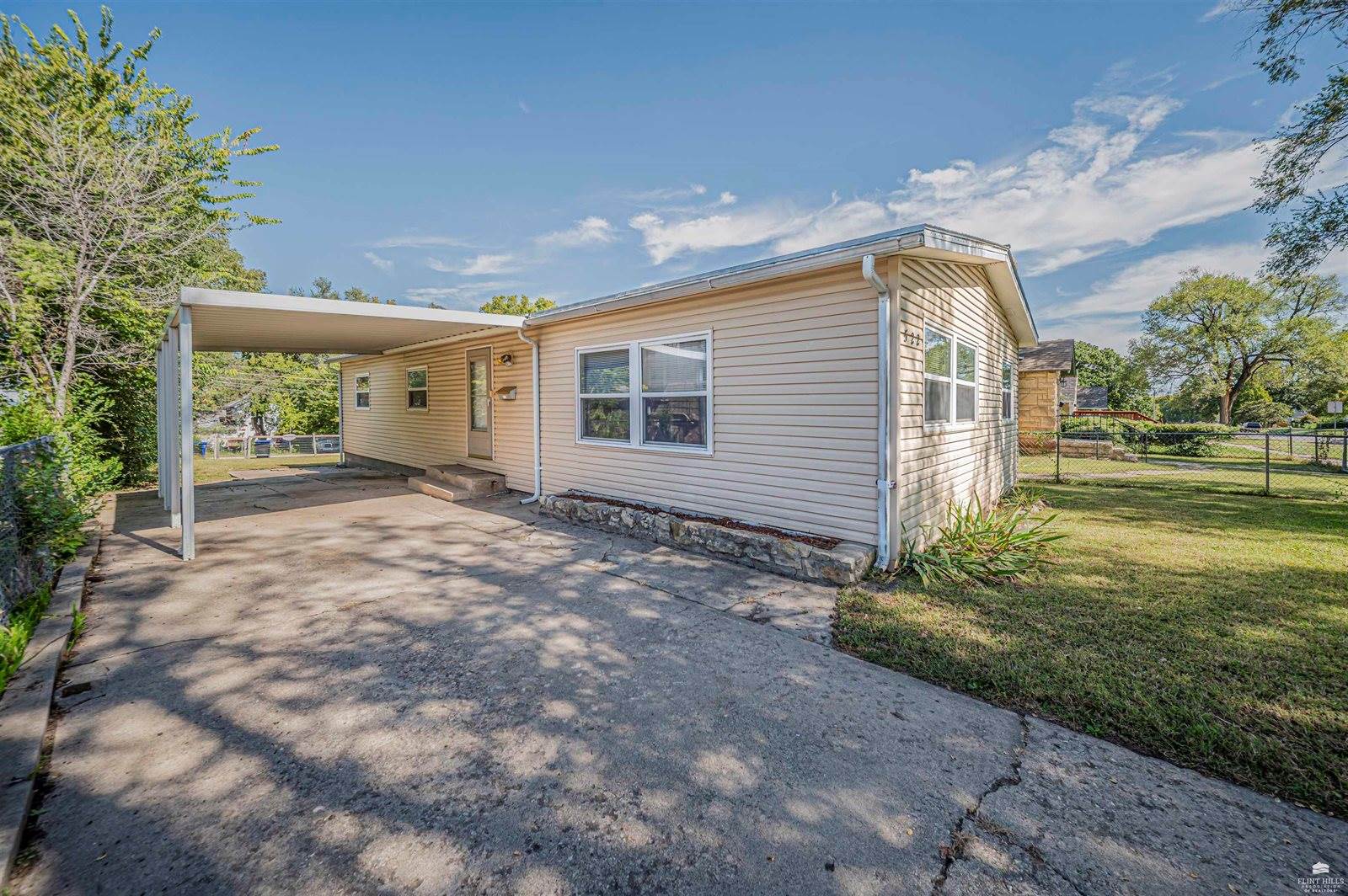 522 West 2nd Street, Junction City, KS 66441