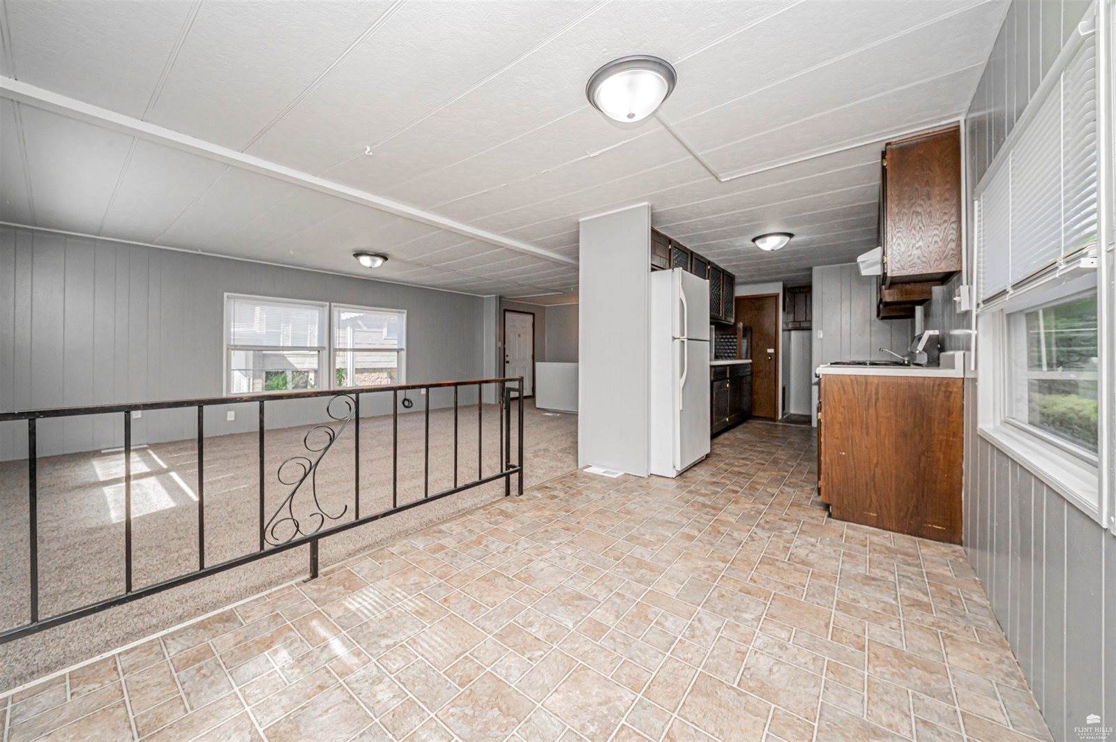 522 West 2nd Street, Junction City, KS 66441