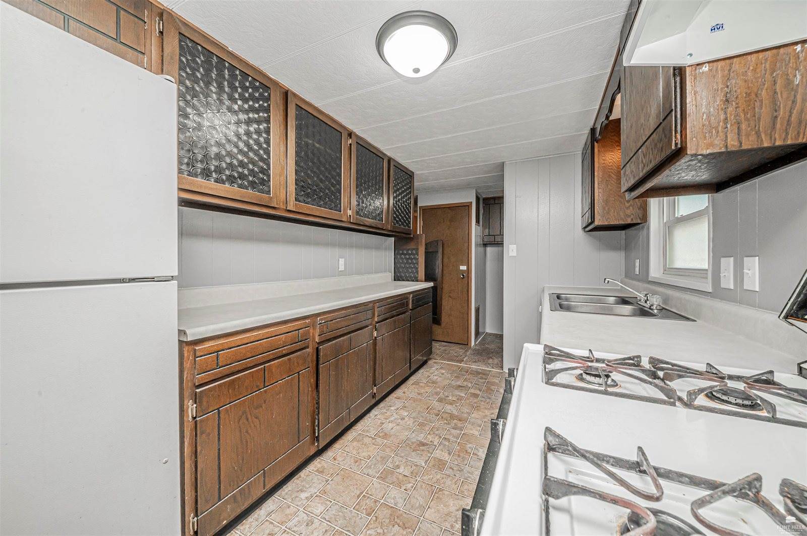 522 West 2nd Street, Junction City, KS 66441