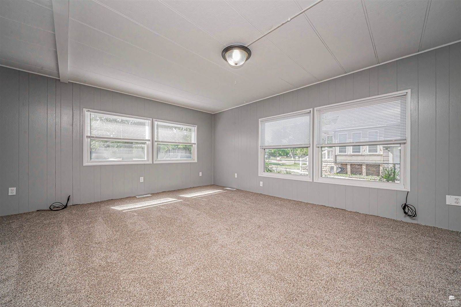 522 West 2nd Street, Junction City, KS 66441