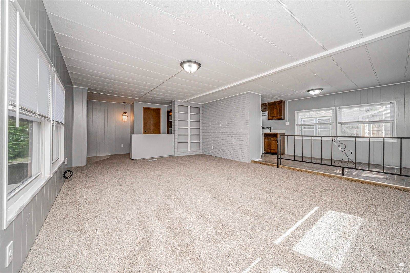 522 West 2nd Street, Junction City, KS 66441