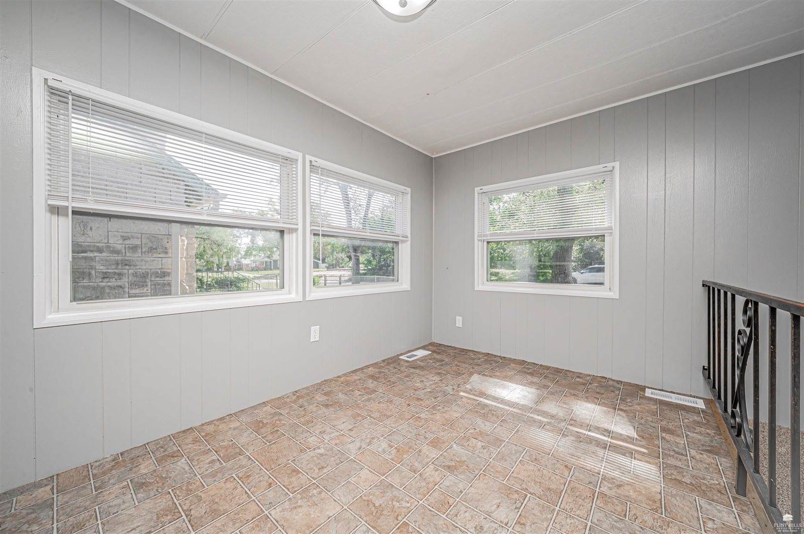 522 West 2nd Street, Junction City, KS 66441