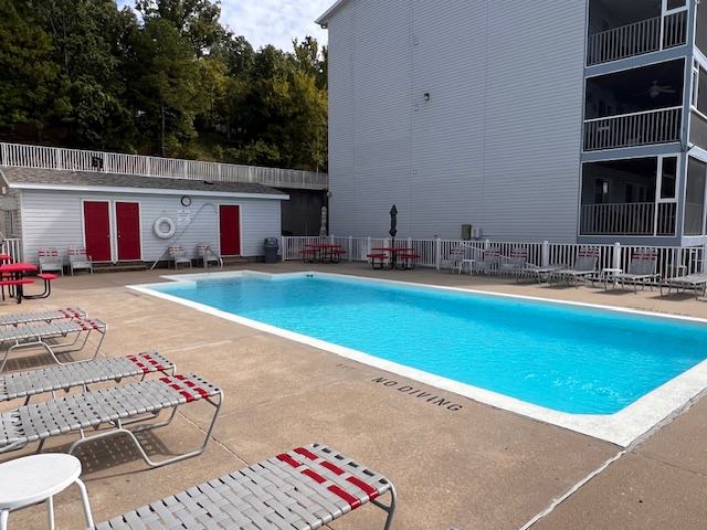 251 Visions Dr. #3B, Camdenton, MO 65020