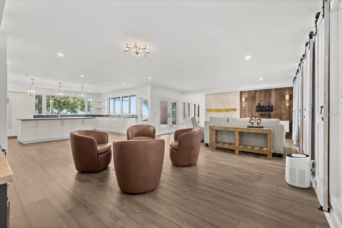 6620 Colony Drive South, Saint Petersburg, FL 33705