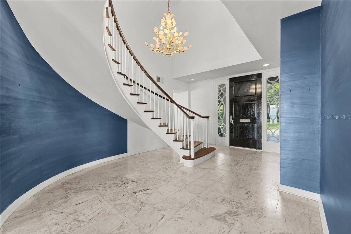 6620 Colony Drive South, Saint Petersburg, FL 33705