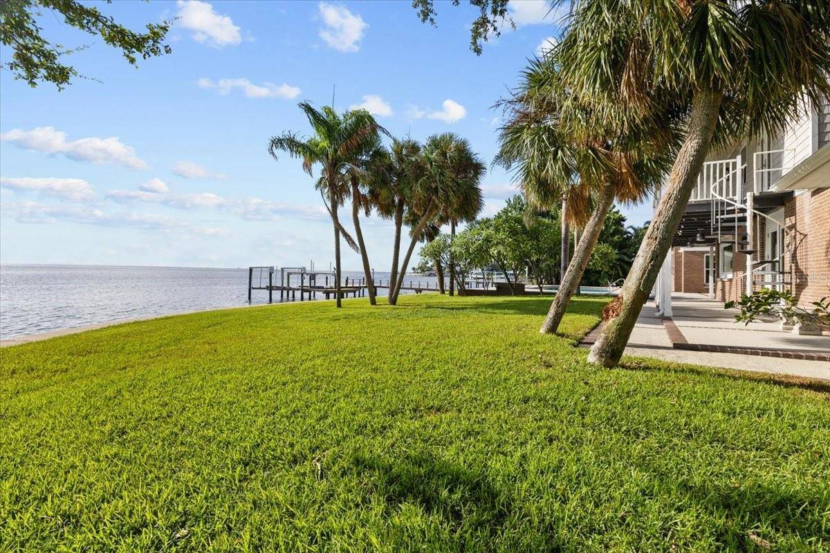 6620 Colony Drive South, Saint Petersburg, FL 33705