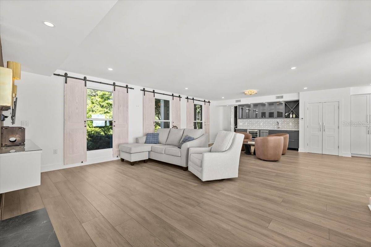 6620 Colony Drive South, Saint Petersburg, FL 33705