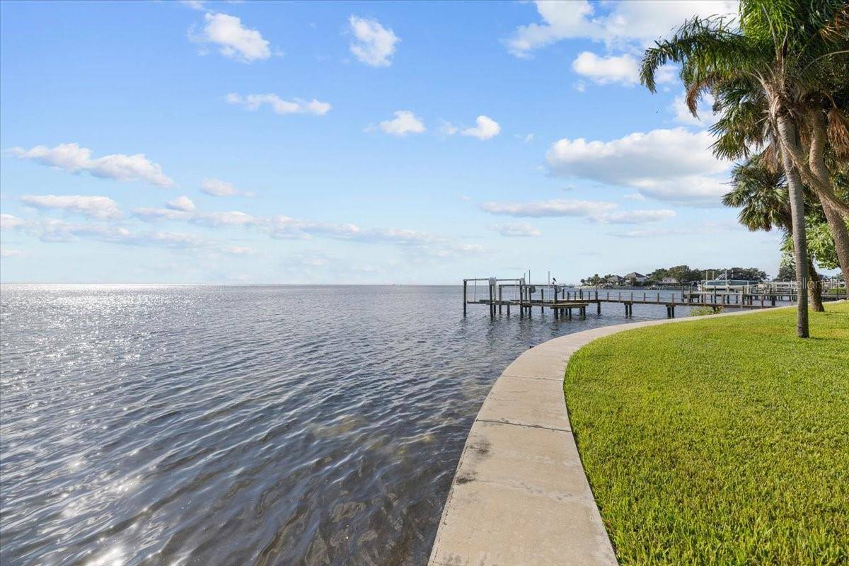 6620 Colony Drive South, Saint Petersburg, FL 33705