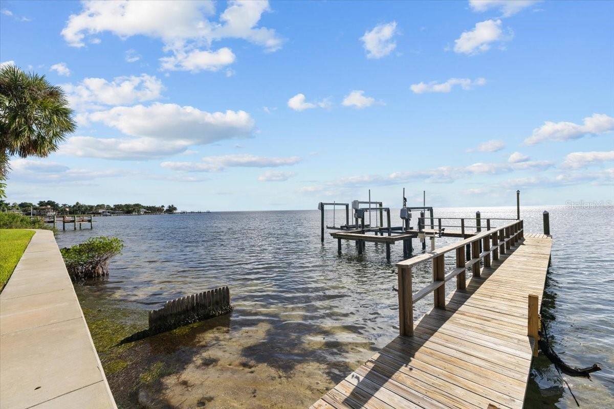 6620 Colony Drive South, Saint Petersburg, FL 33705