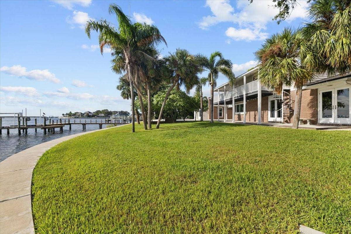 6620 Colony Drive South, Saint Petersburg, FL 33705