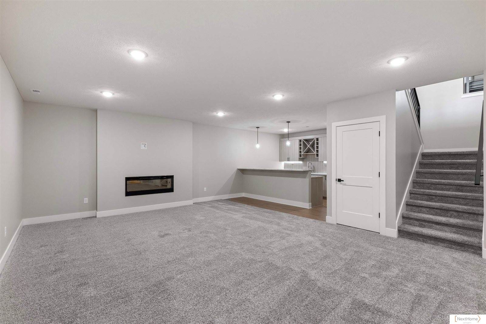 1325 Fairway Circle, Ashland, NE 68003