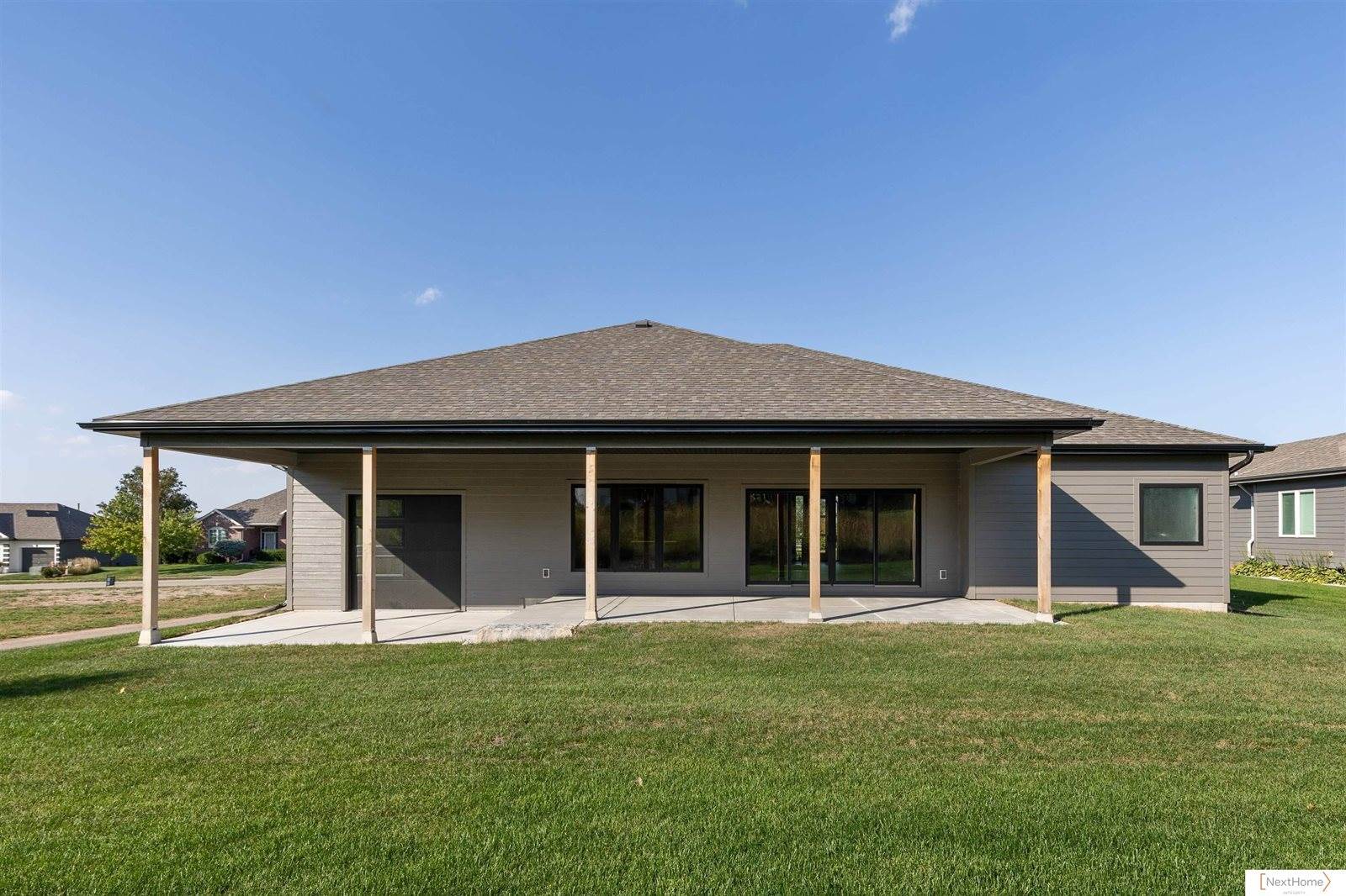 1325 Fairway Circle, Ashland, NE 68003