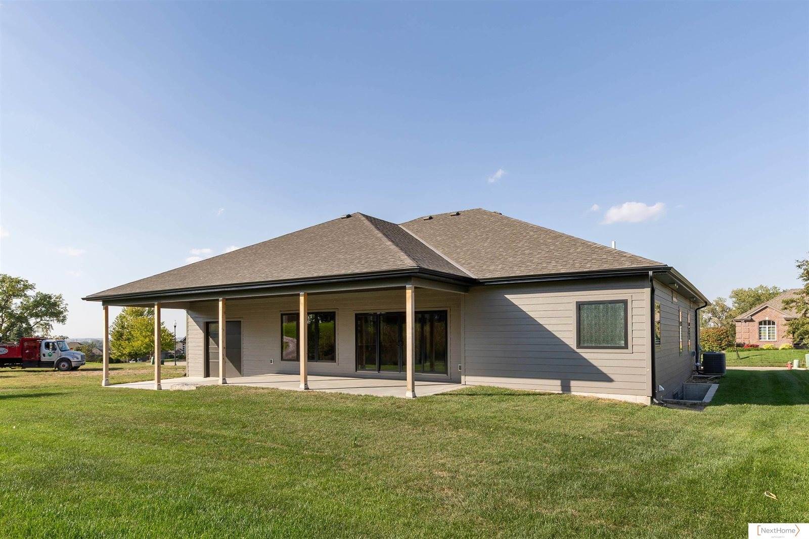 1325 Fairway Circle, Ashland, NE 68003