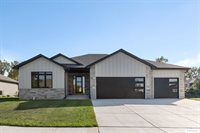 1325 Fairway Circle, Ashland, NE 68003