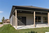 1325 Fairway Circle, Ashland, NE 68003