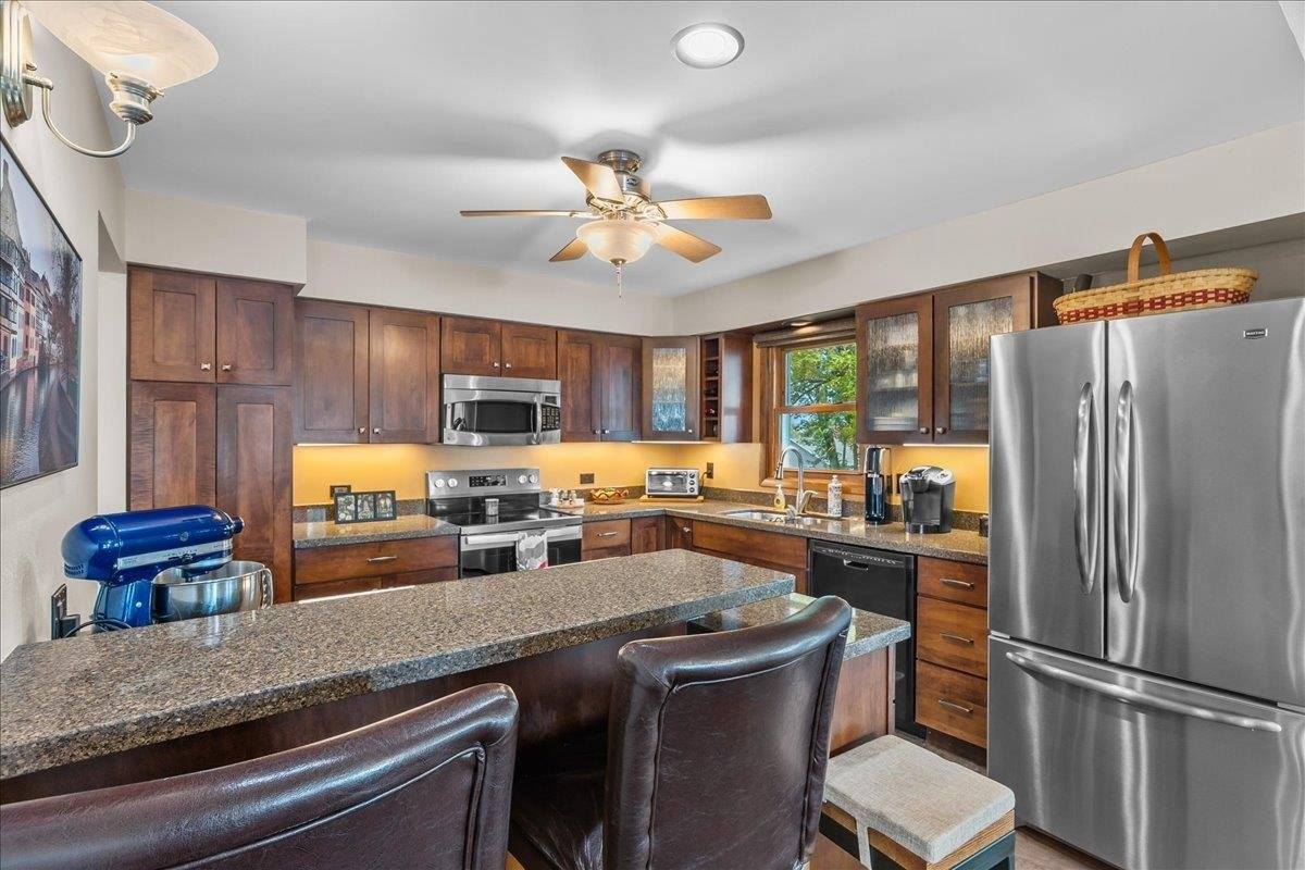 1607 S Lincoln Avenue, Marshfield, WI 54449