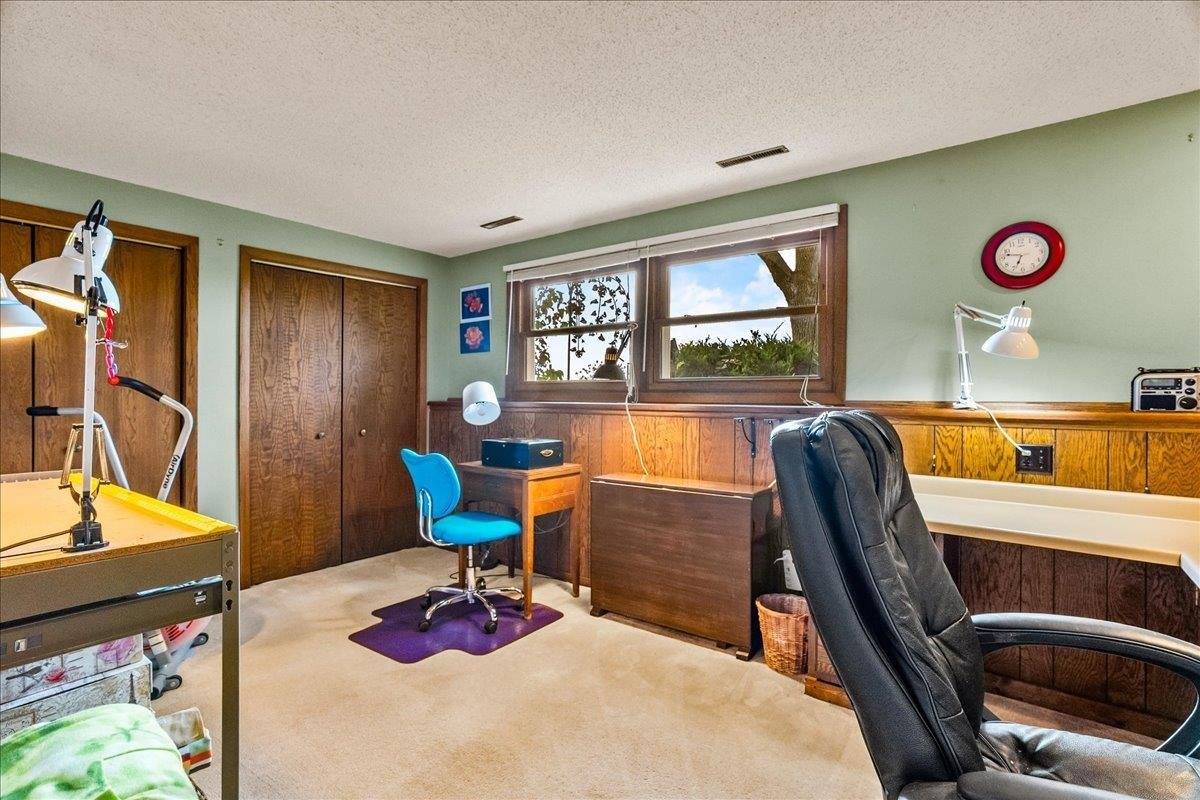 1607 S Lincoln Avenue, Marshfield, WI 54449