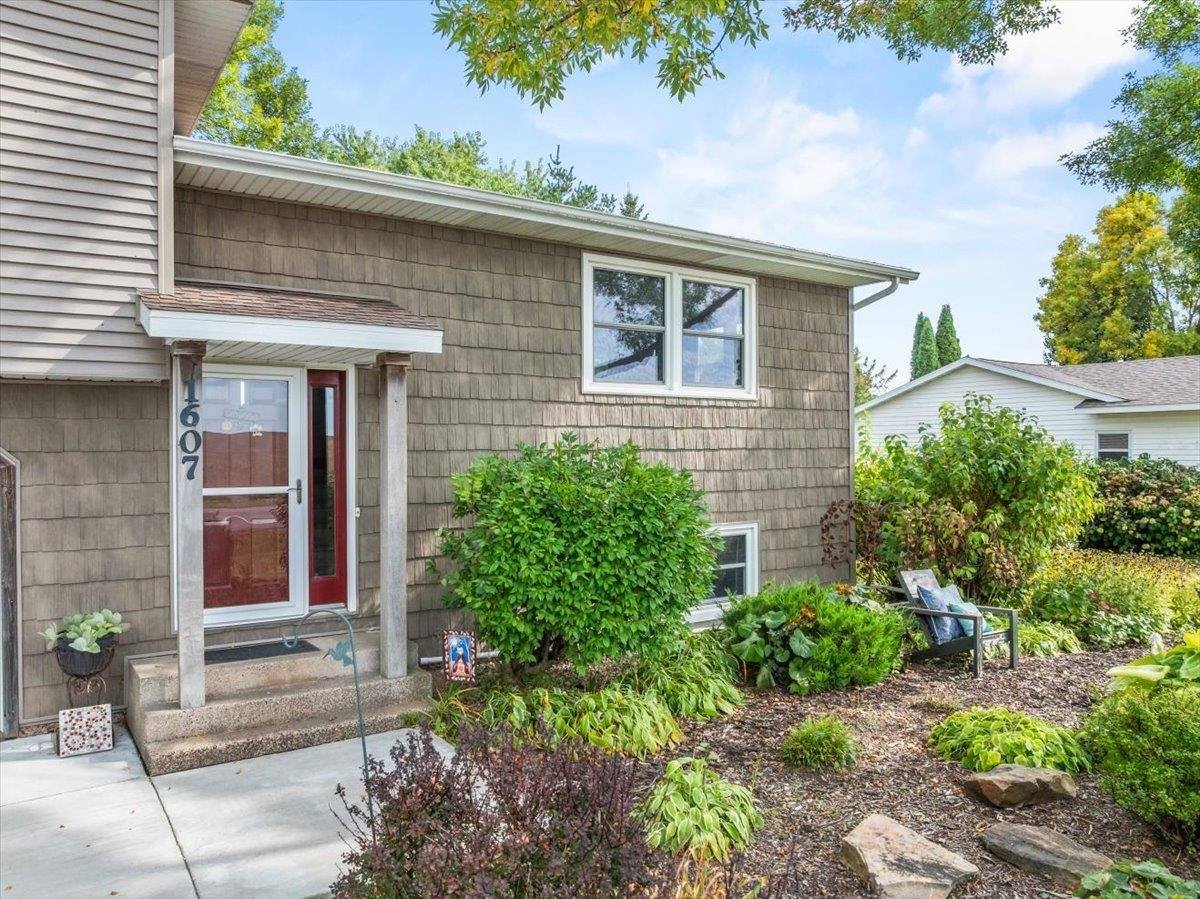 1607 S Lincoln Avenue, Marshfield, WI 54449