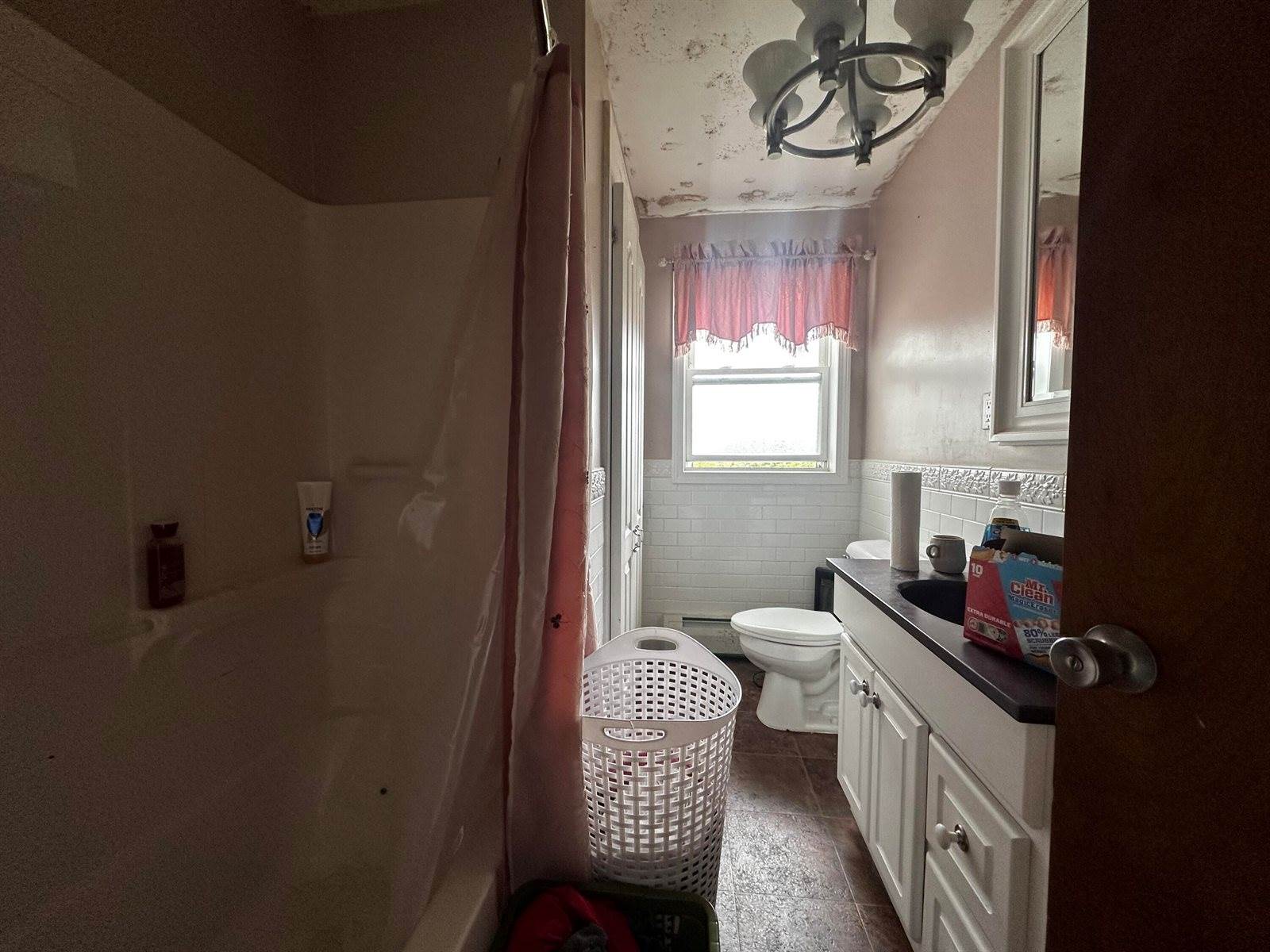 13 Montgomery Avenue, Caribou, ME 04736