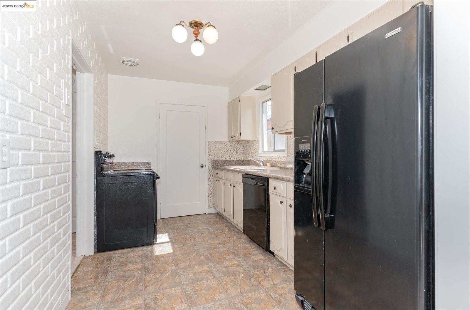 1947 Nome St, San Leandro, CA 94577