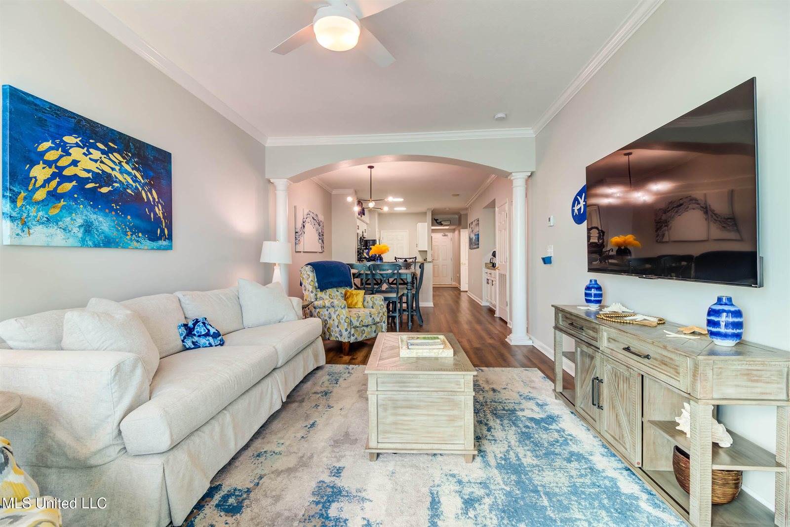 2230 Beach Drive, Gulfport, MS 39507