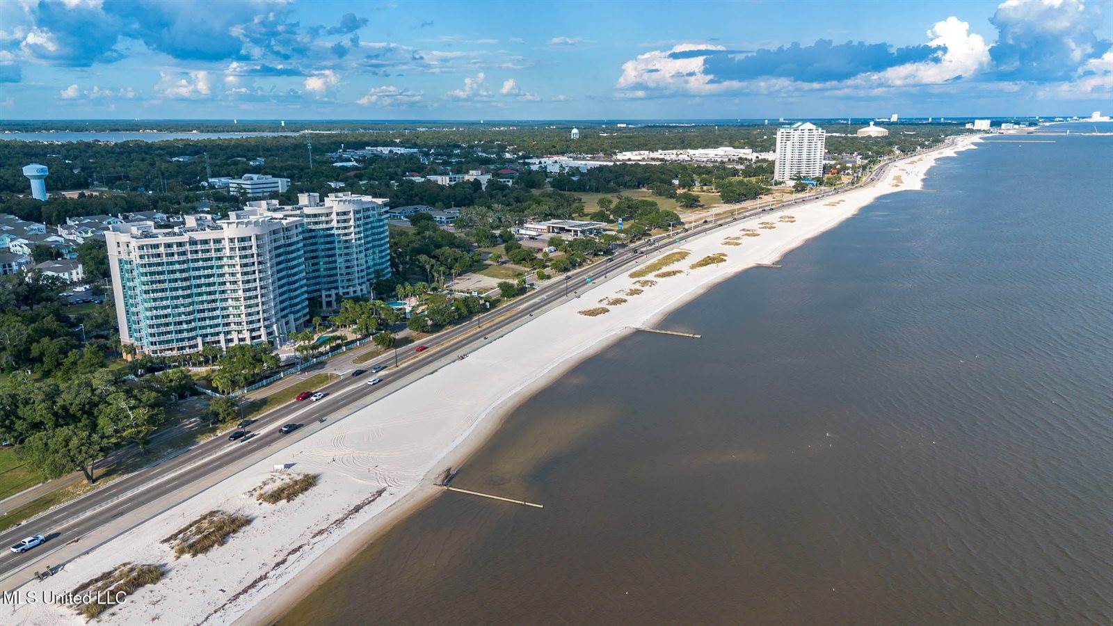 2230 Beach Drive, Gulfport, MS 39507