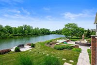 1408 N Regency Parkway, Muncie, IN 47304