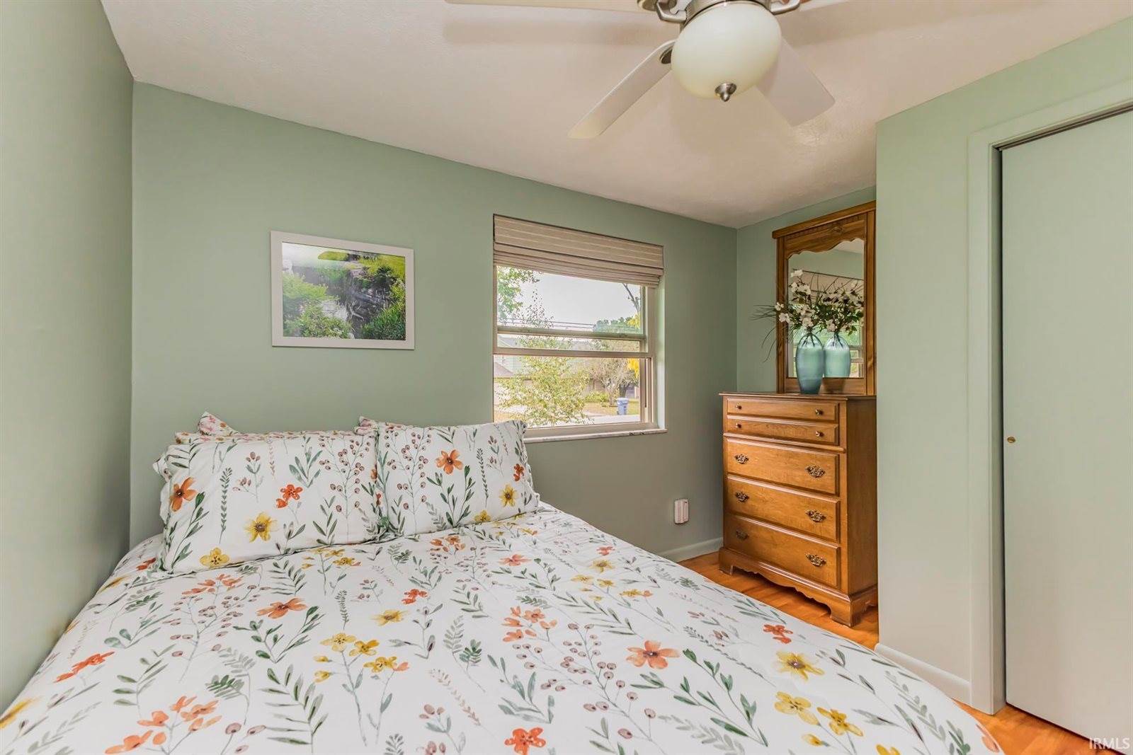 8100 W Lonebeech Drive, Muncie, IN 47304