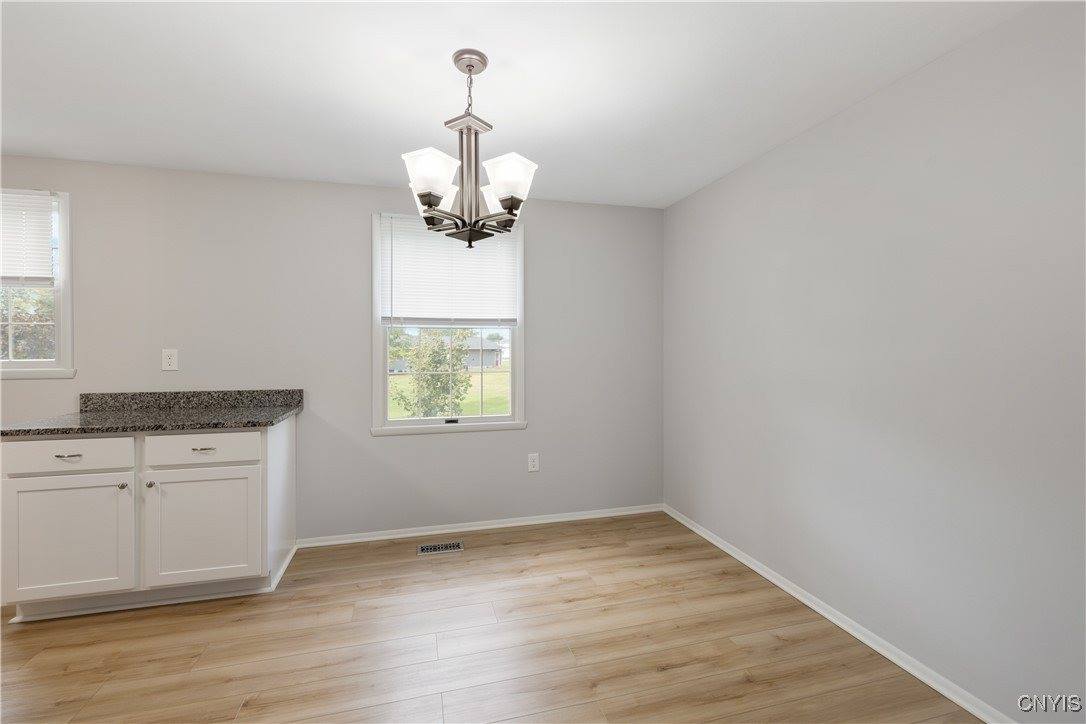 8137 Mesa Lane, Clay, NY 13090