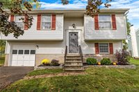 8137 Mesa Lane, Clay, NY 13090