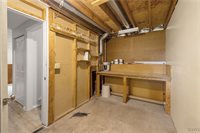 8137 Mesa Lane, Clay, NY 13090