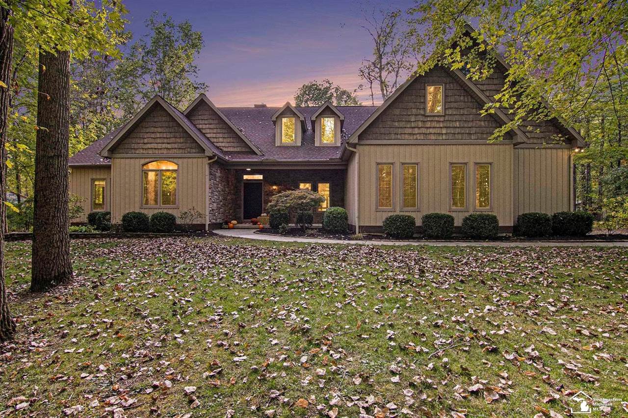 12855 W Albain Road, Petersburg, MI 49270