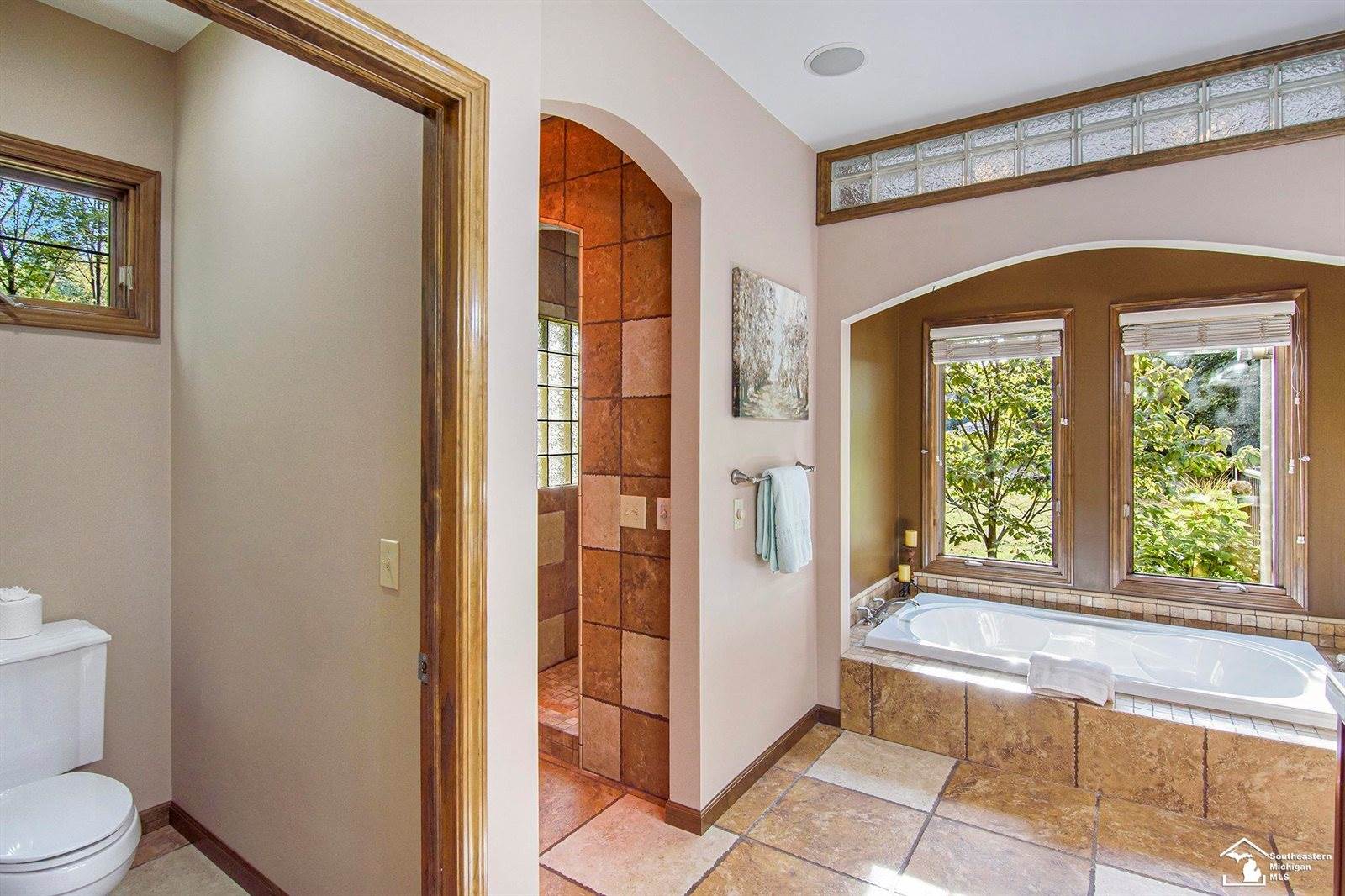 12855 W Albain Road, Petersburg, MI 49270