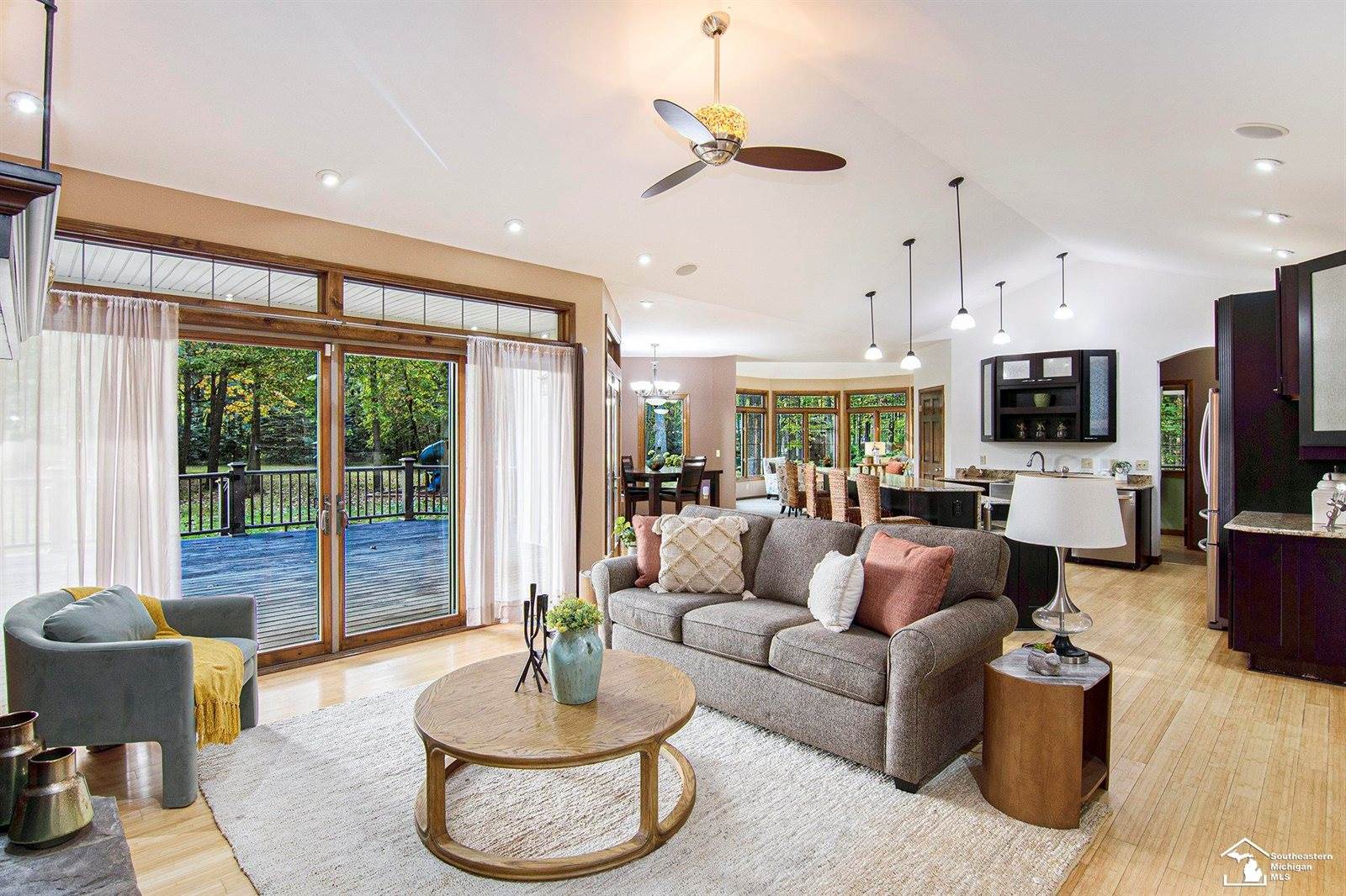 12855 W Albain Road, Petersburg, MI 49270