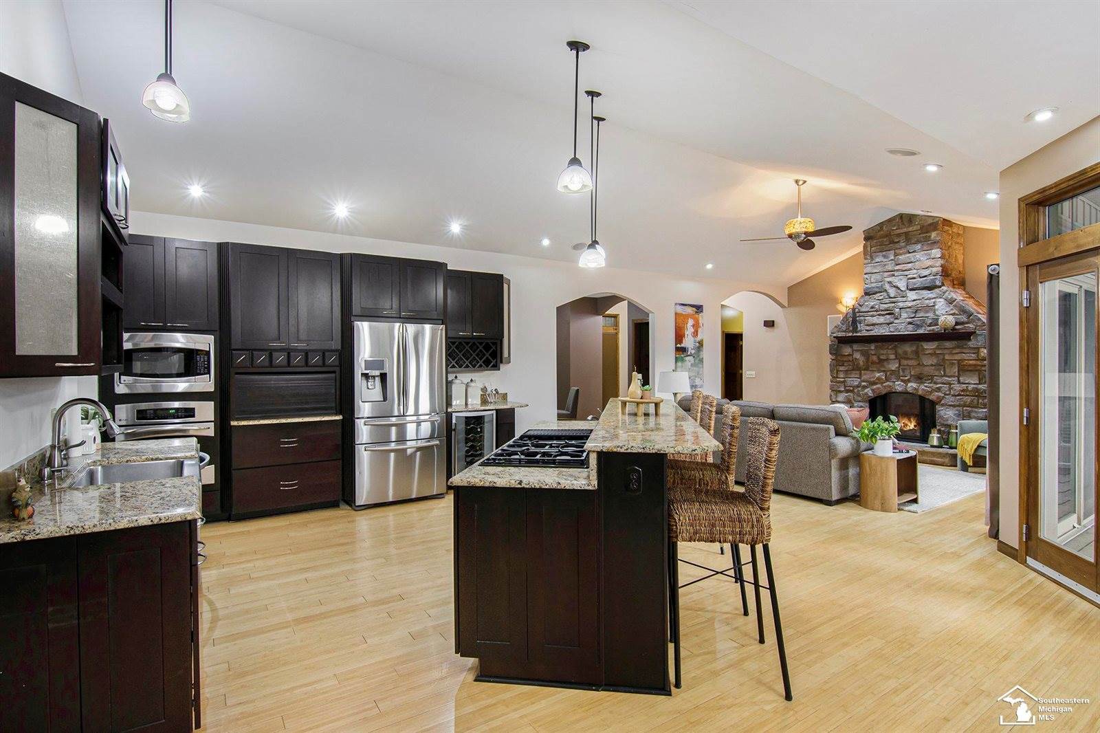 12855 W Albain Road, Petersburg, MI 49270