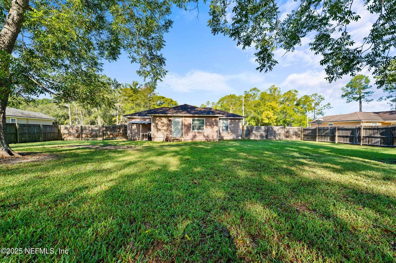 1104 North Thompson Street, Starke, FL 32091