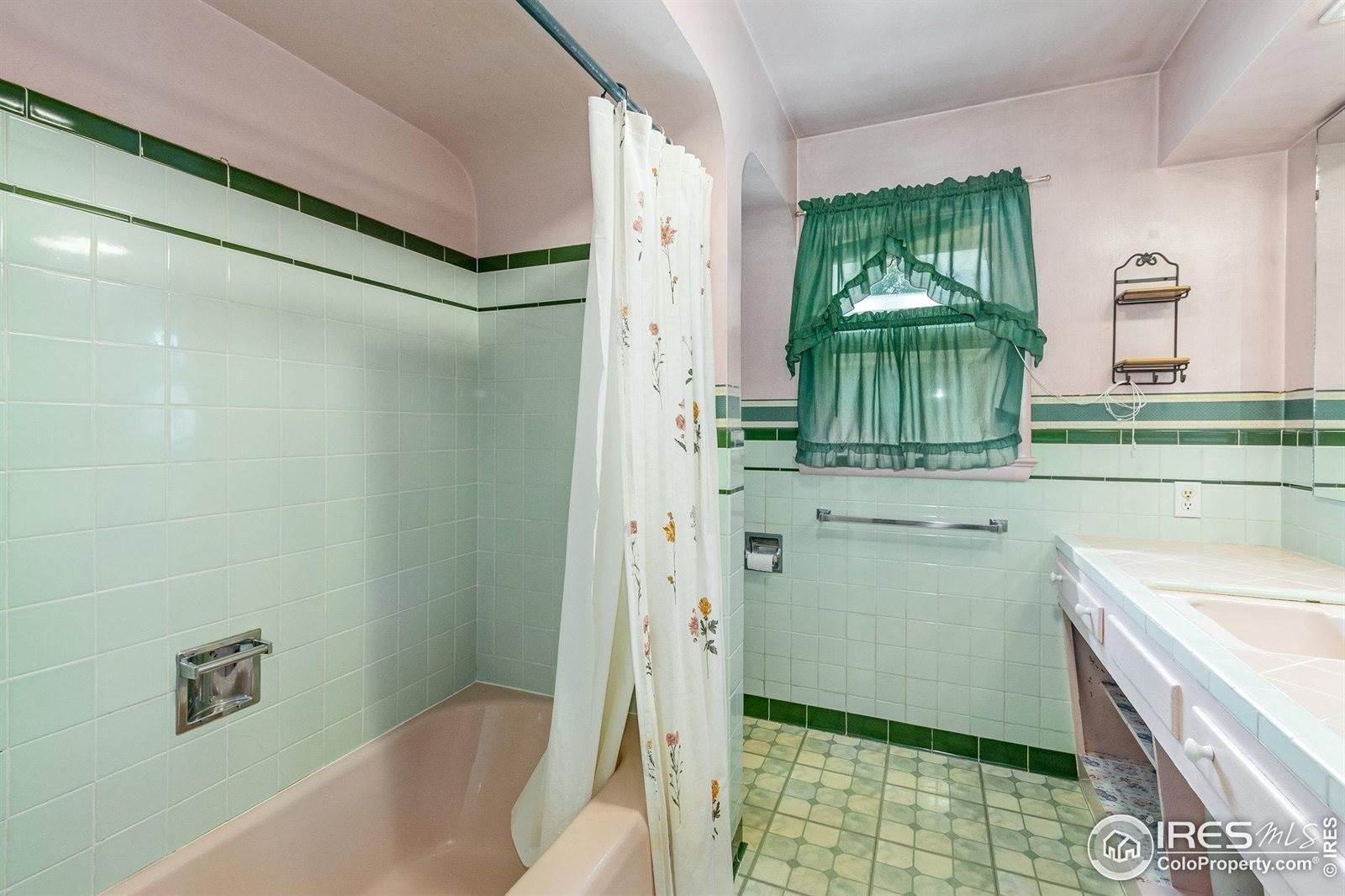 1811 14th St Rd, Greeley, CO 80631