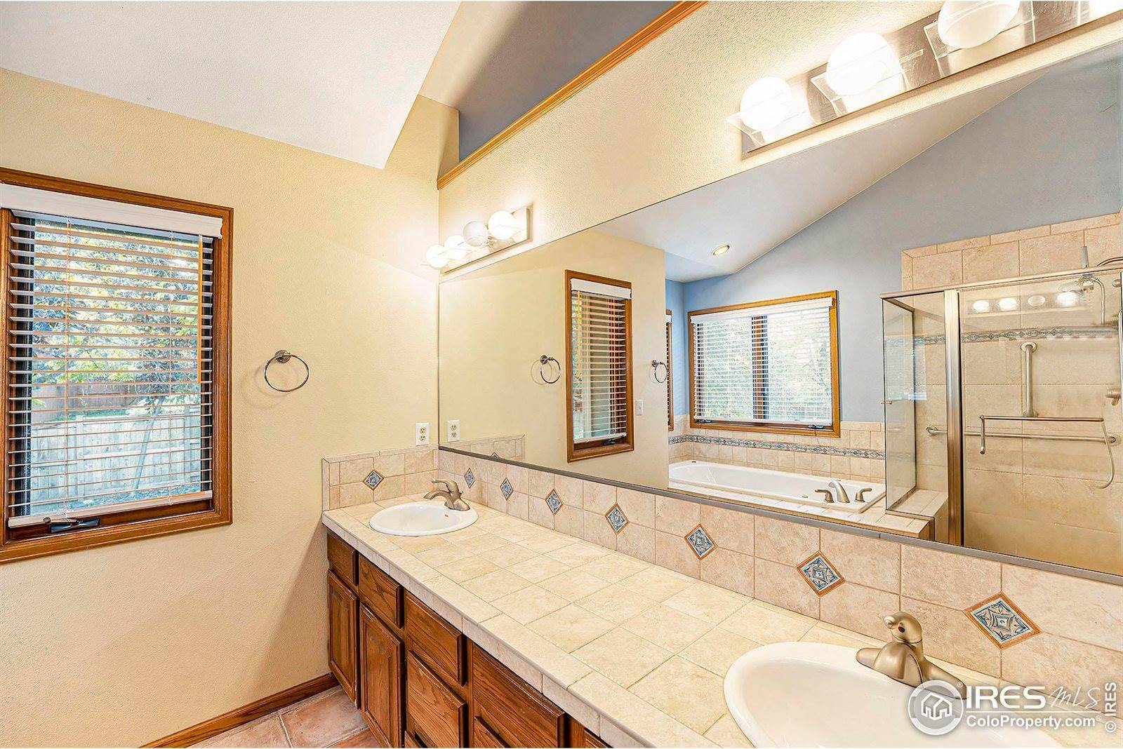 815 Langdale Dr, Fort Collins, CO 80526